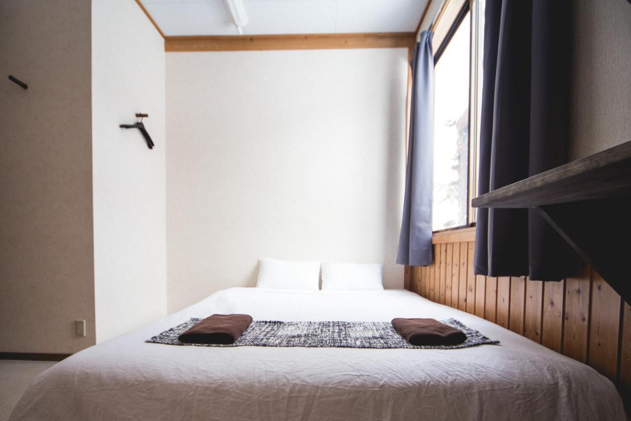 Hakuba Cortina Lodge Otari Екстериор снимка