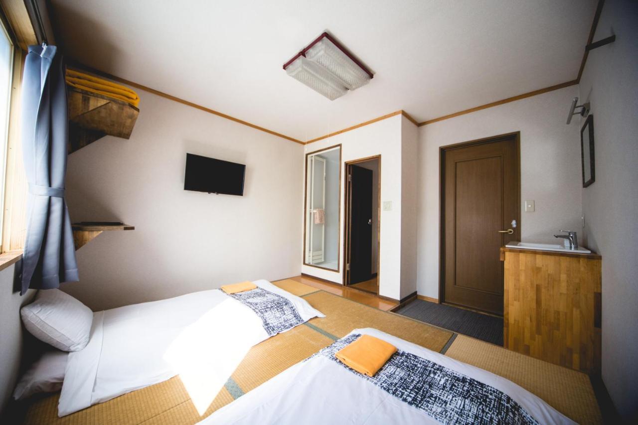 Hakuba Cortina Lodge Otari Екстериор снимка